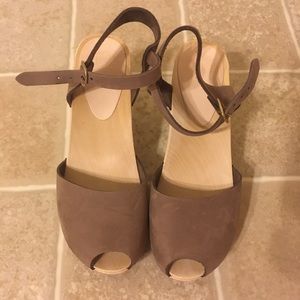 Bryr Clogs Sable Rachel Peep High Heel